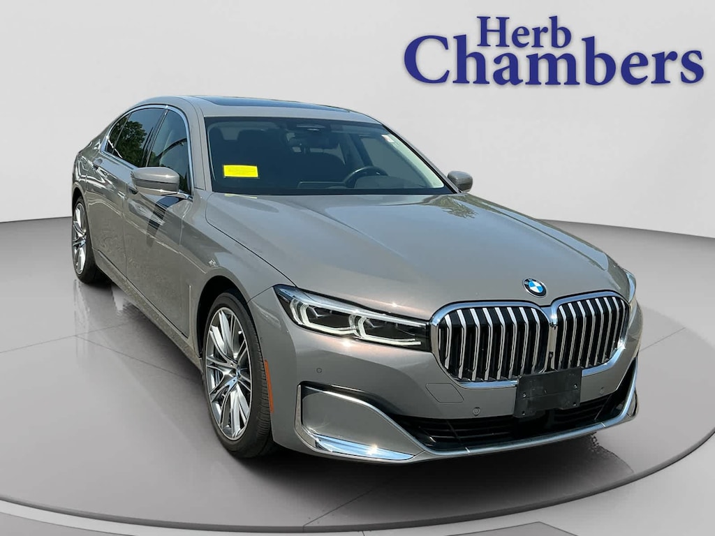 Used 2022 BMW 750i xDrive Sedan