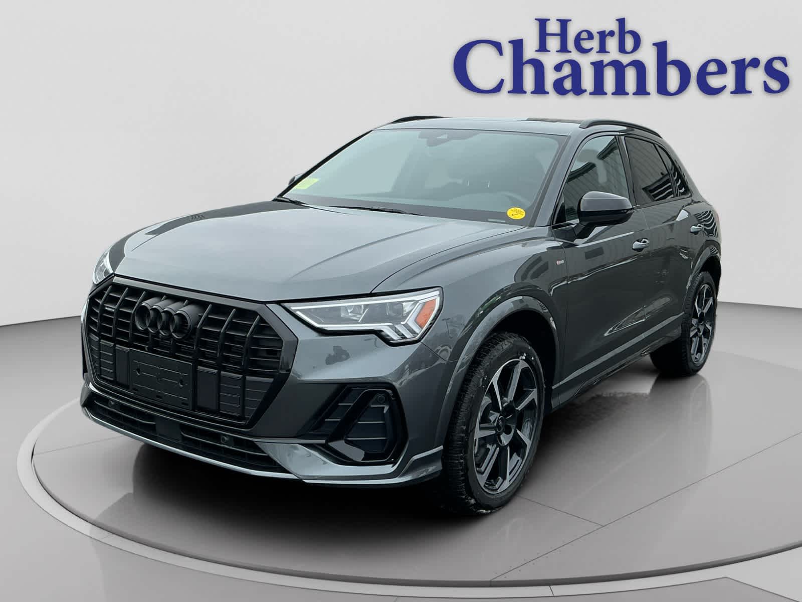 used 2025 Audi Q3 car, priced at $35,999