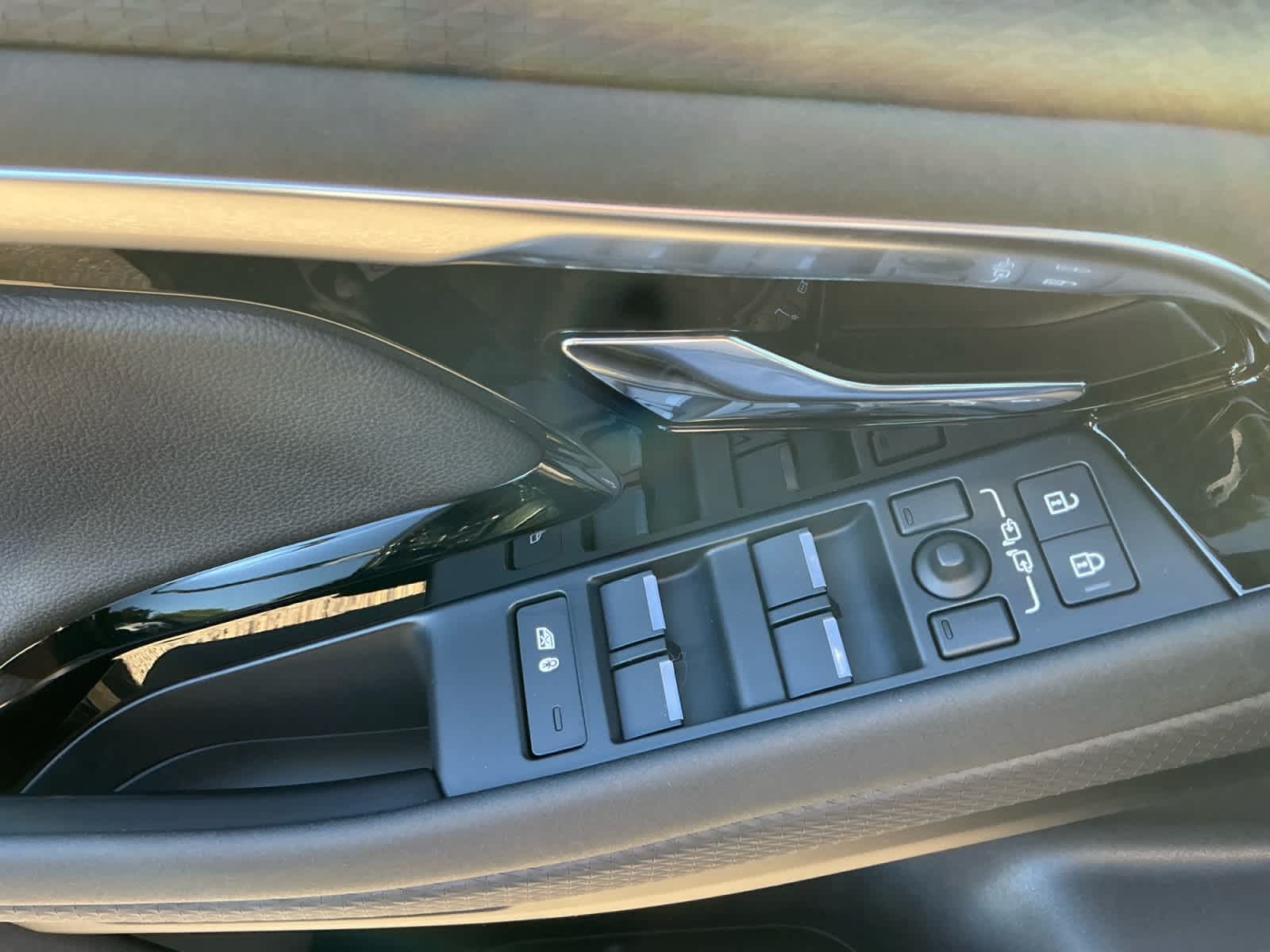 used 2023 Land Rover Range Rover Evoque car, priced at $30,698