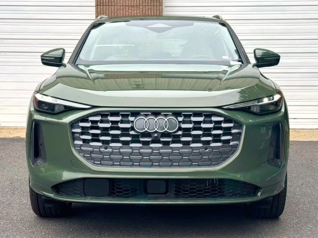new 2025 Audi Q5 car, priced at $59,180