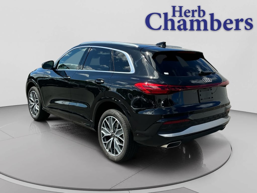 Used 2025 Audi Q5 2.0T Premium Plus SUV