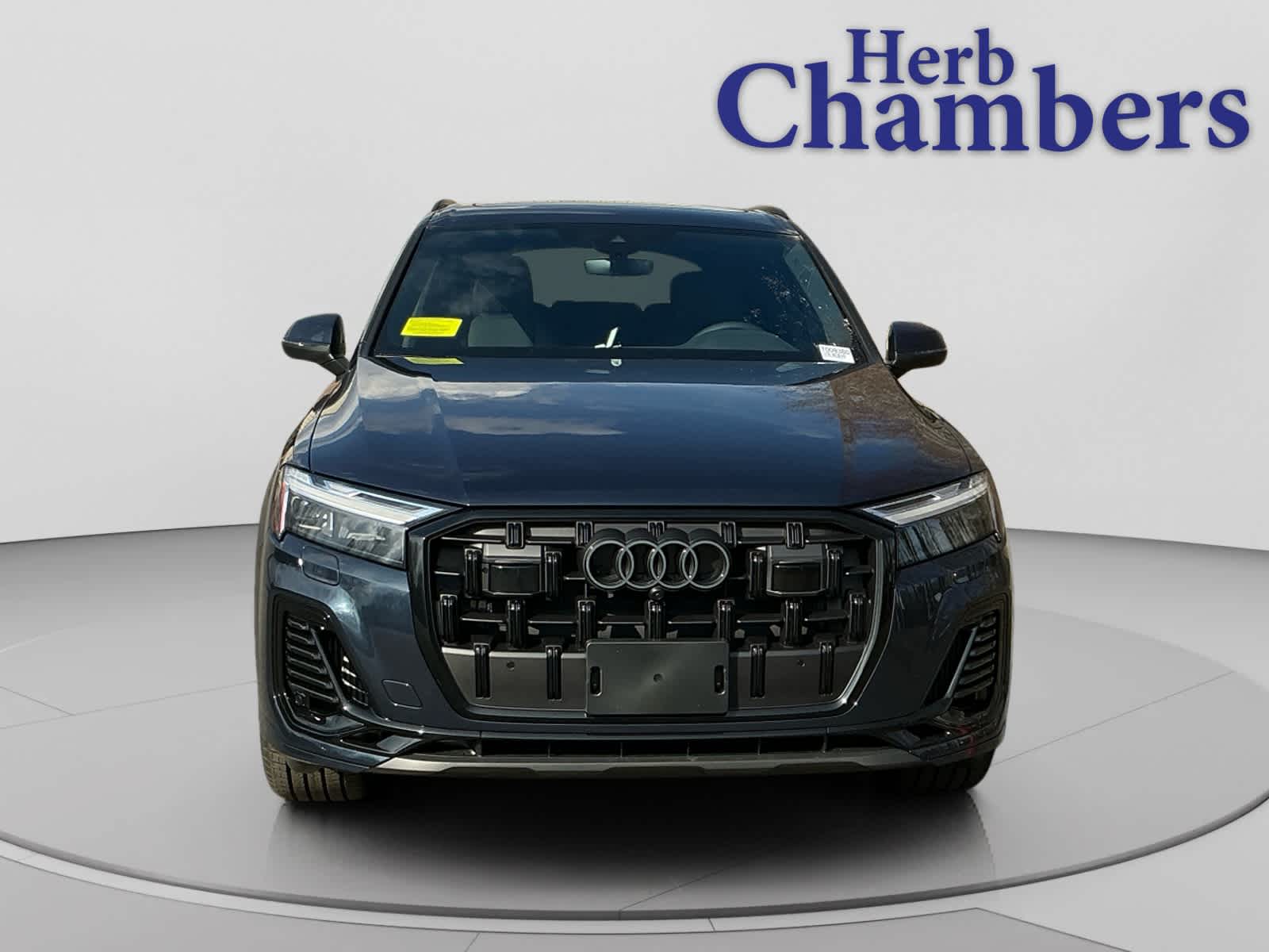 new 2026 Audi Q7 car, priced at $78,445