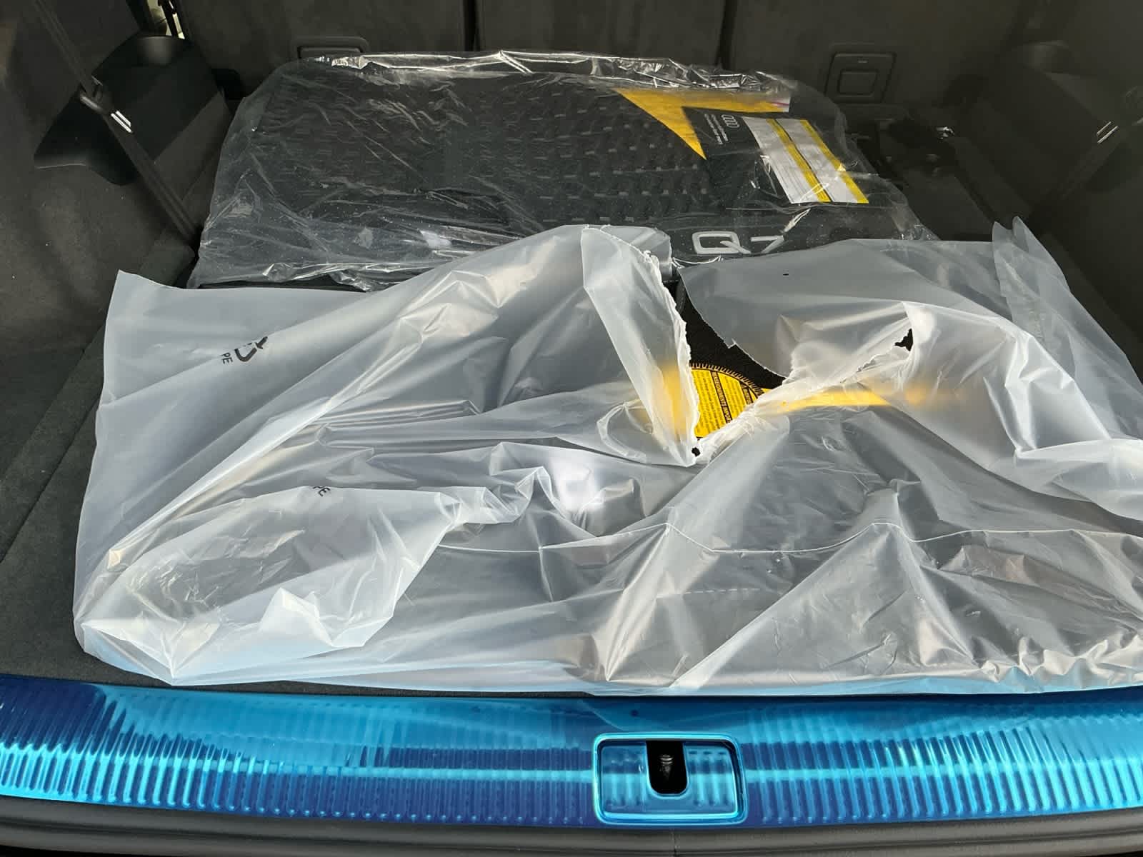 new 2026 Audi Q7 car, priced at $77,745