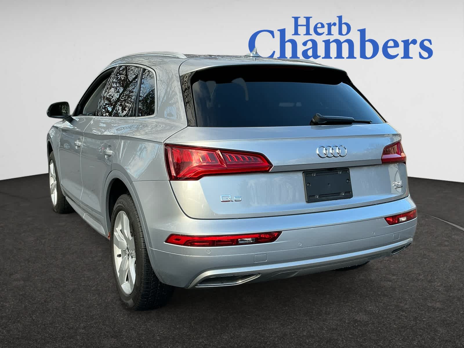 2018 Audi Q5 2.0T Premium photo 3