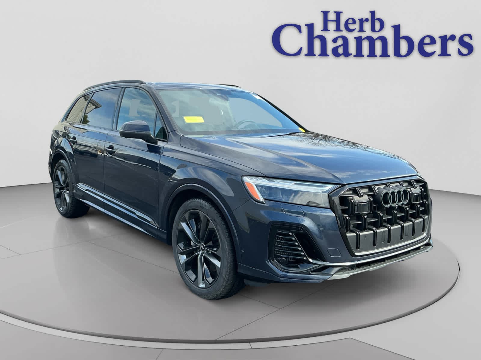 used 2025 Audi Q7 car, priced at $58,997