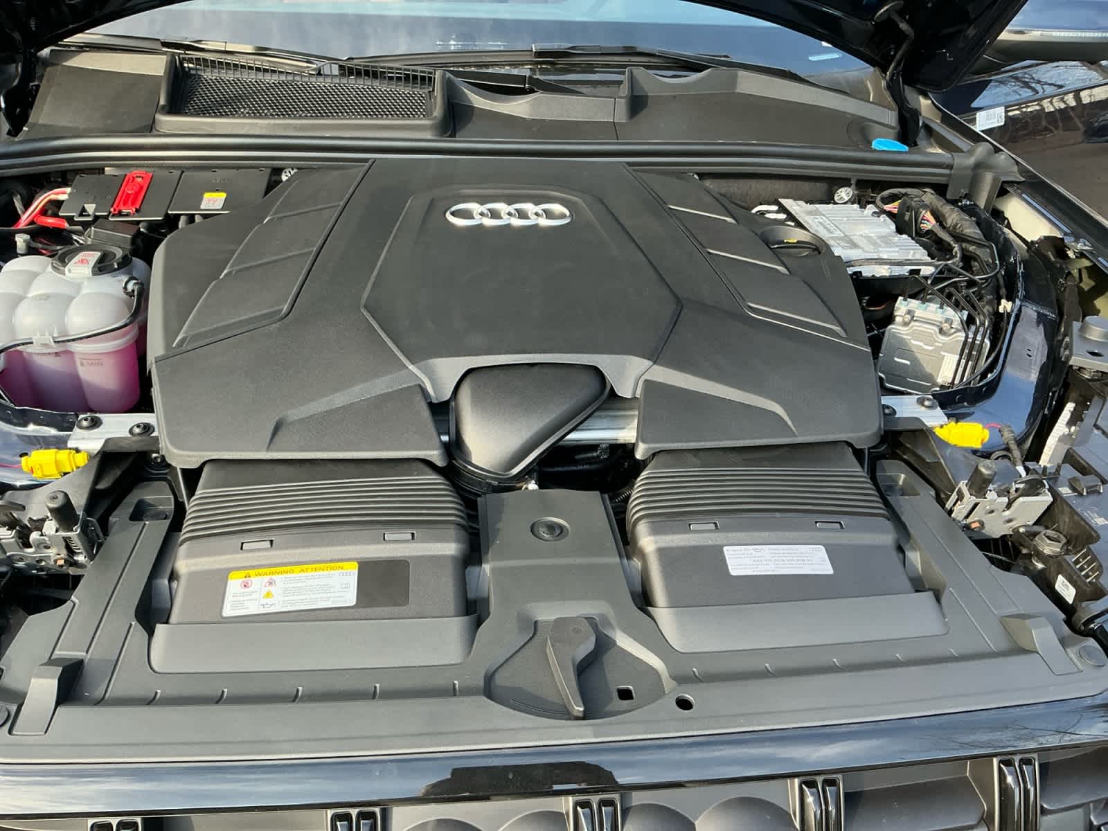 new 2026 Audi Q7 car, priced at $76,750