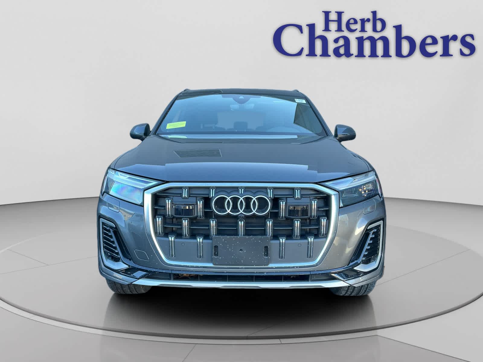 2025 Audi Q7 45 Premium photo 2