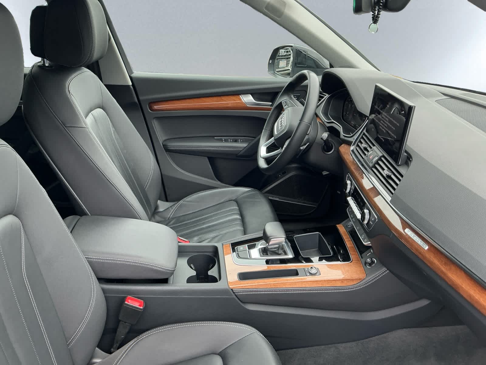 used 2023 Audi Q5 car, priced at $27,497