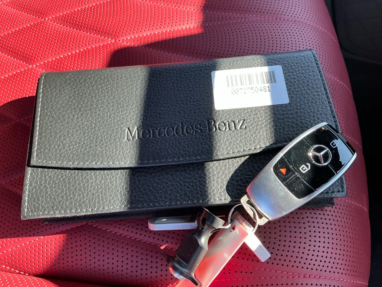 used 2022 Mercedes-Benz G-Class car, priced at $132,999