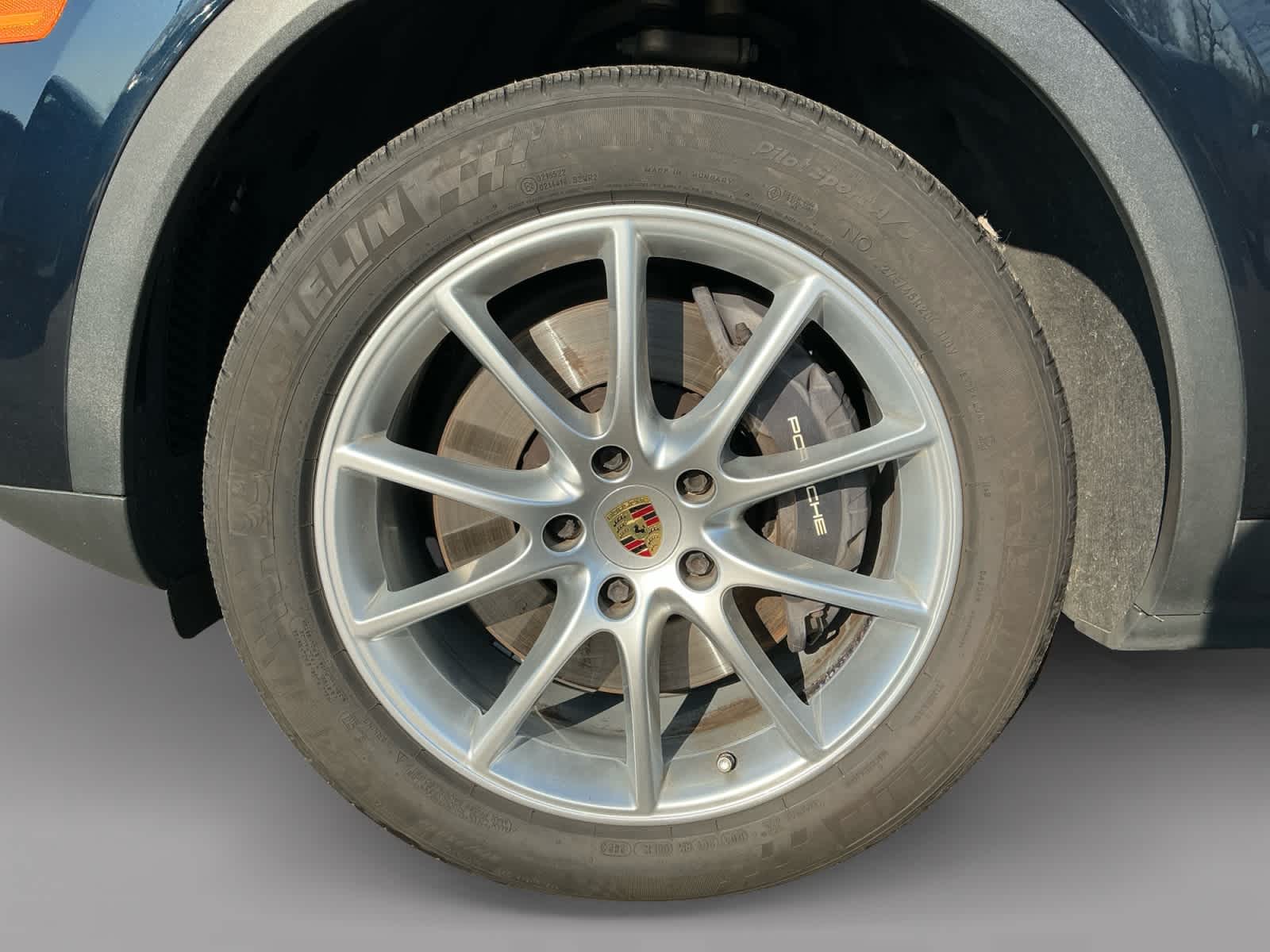 used 2021 Porsche Cayenne car, priced at $32,998