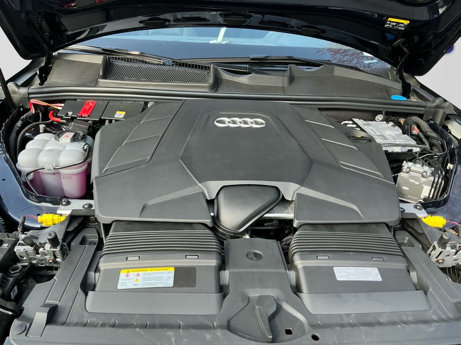 new 2026 Audi Q7 car, priced at $78,445