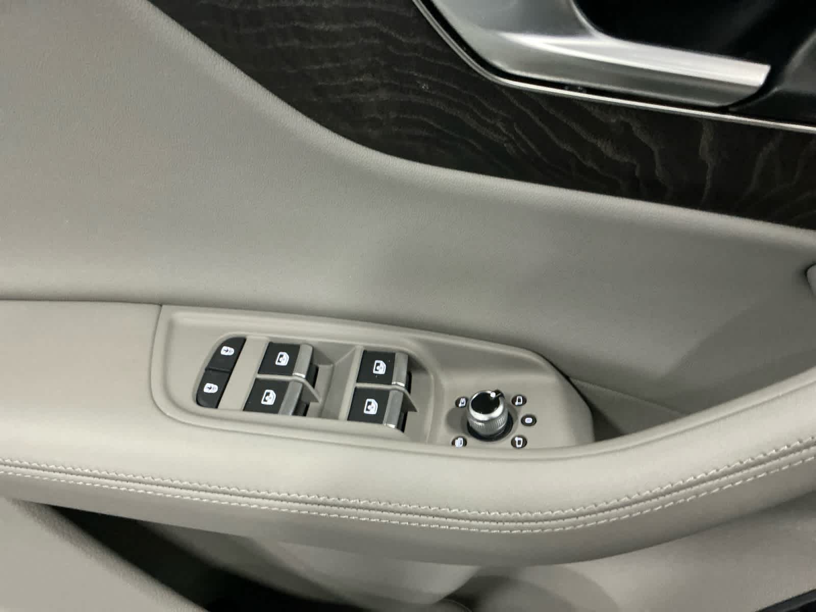 used 2023 Audi Q7 car, priced at $40,999