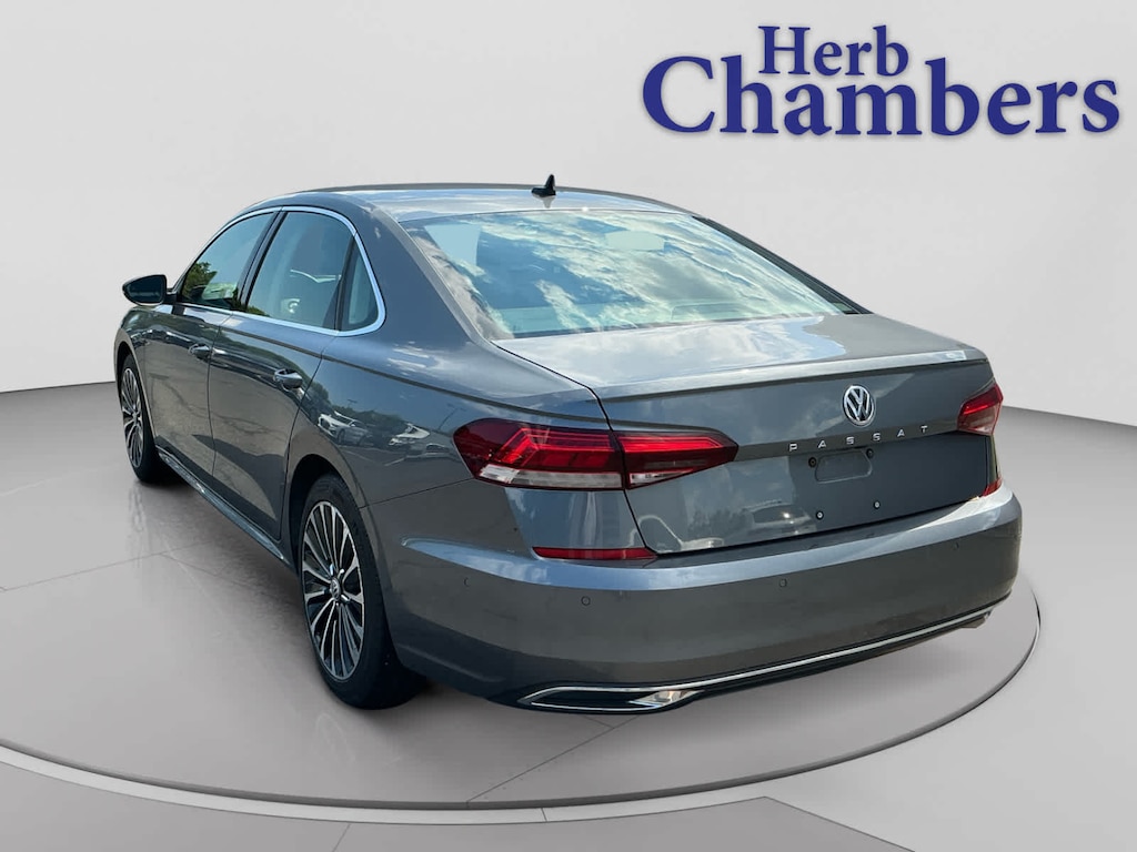 Used 2022 Volkswagen Passat 2.0T Limited Edition Sedan