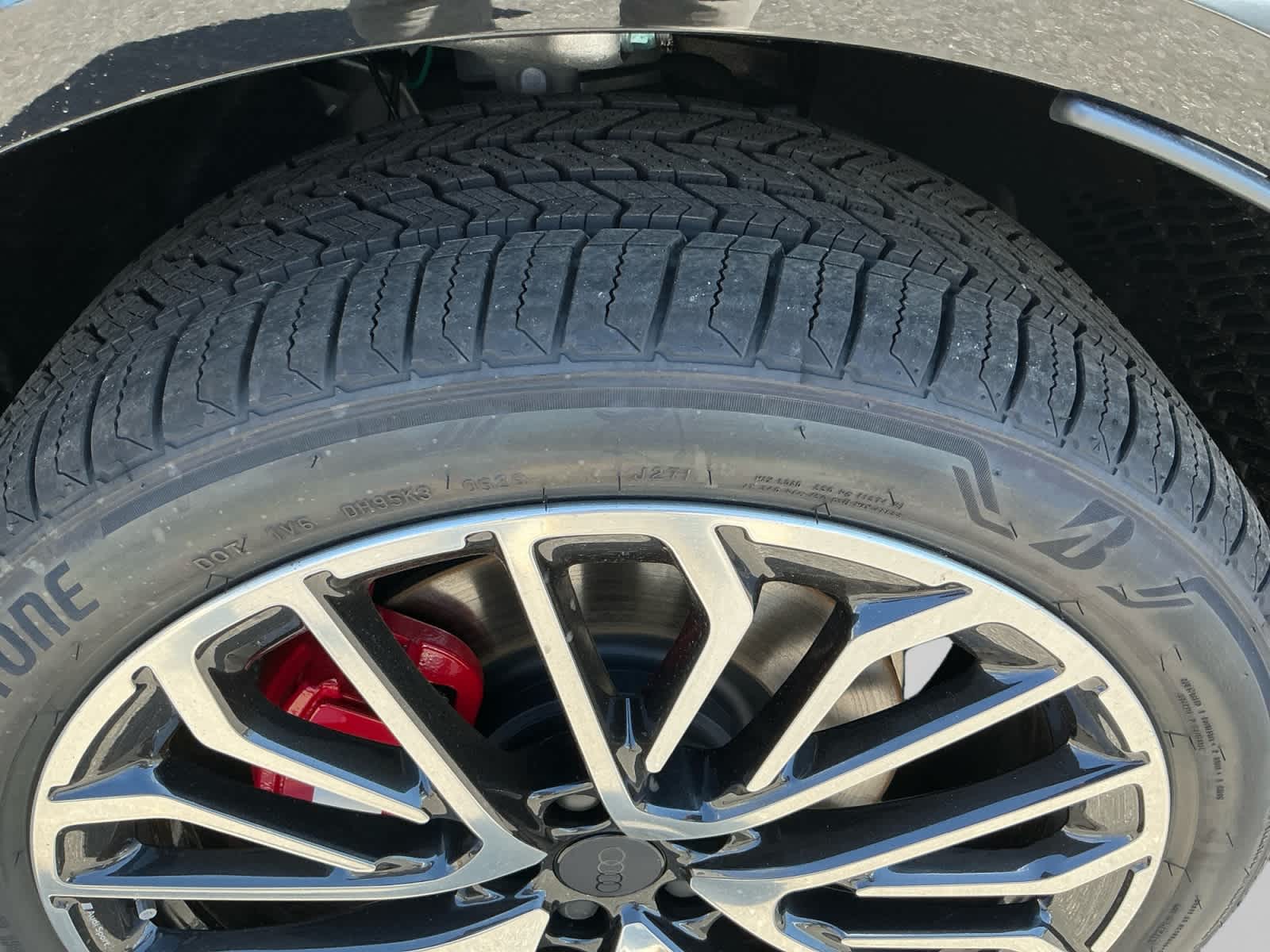 new 2026 Audi SQ5 car, priced at $75,435