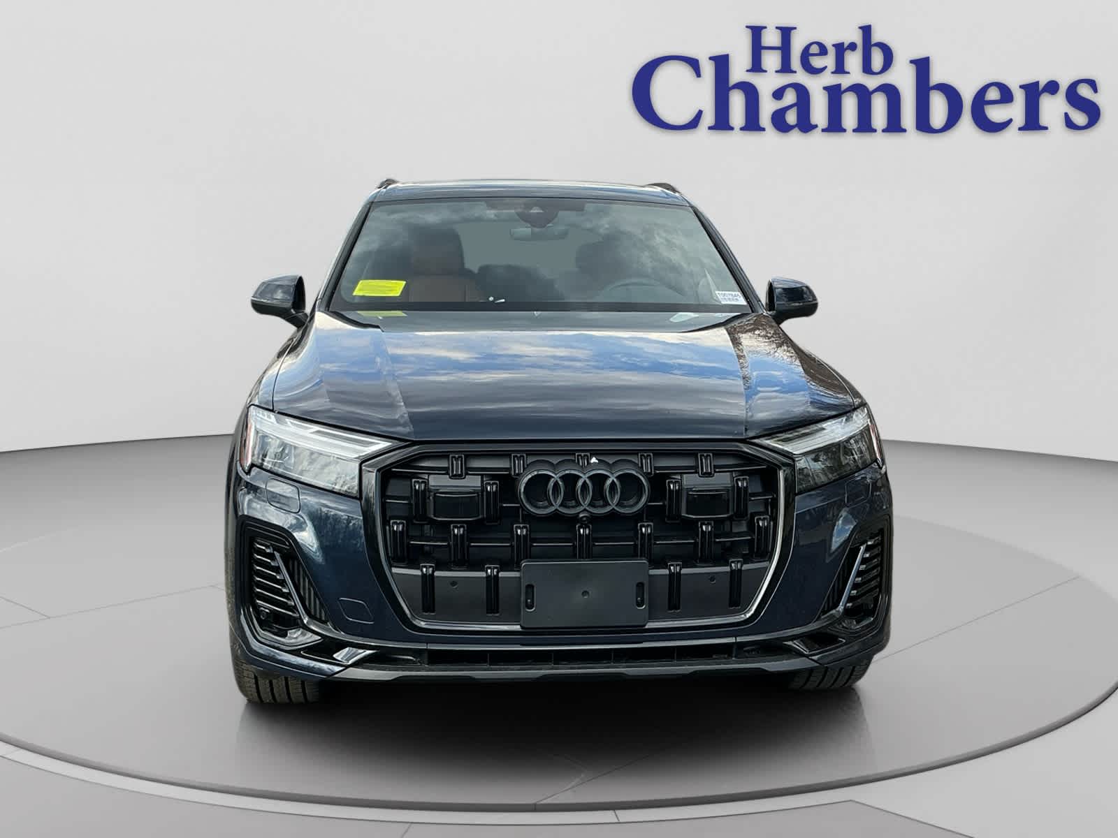 new 2026 Audi Q7 car, priced at $77,900