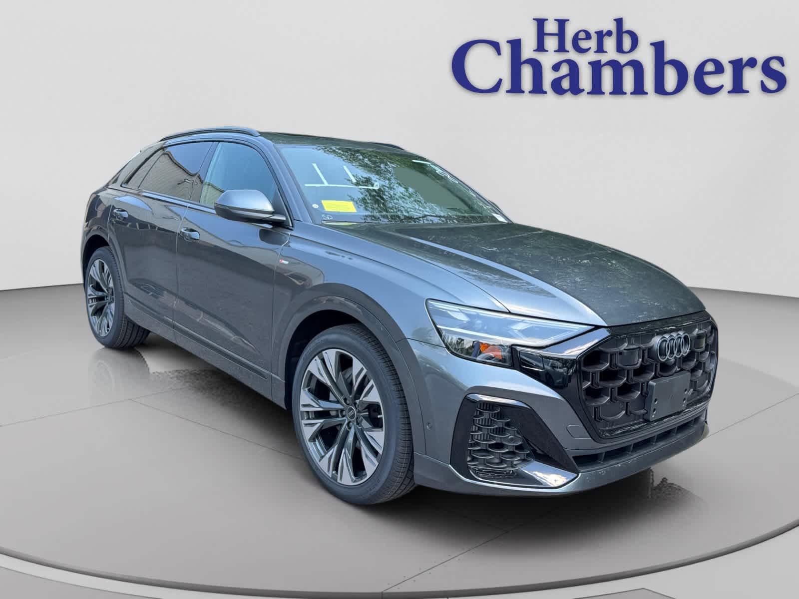 Daytona Gray Pearl Effect 2026 Audi Q8 SUV / Crossover All-Wheel Drive Automatic