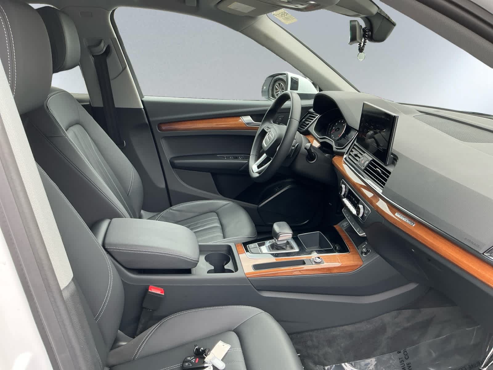 used 2023 Audi Q5 car, priced at $31,499