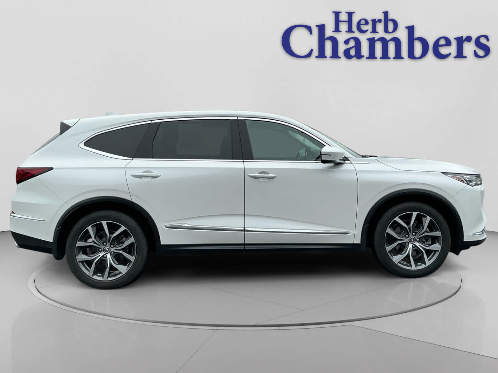 used 2023 Acura MDX car, priced at $40,718