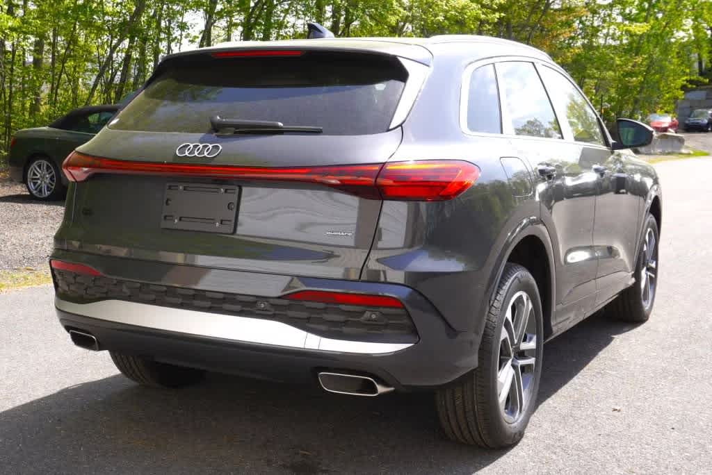 new 2025 Audi Q5 car, priced at $59,180