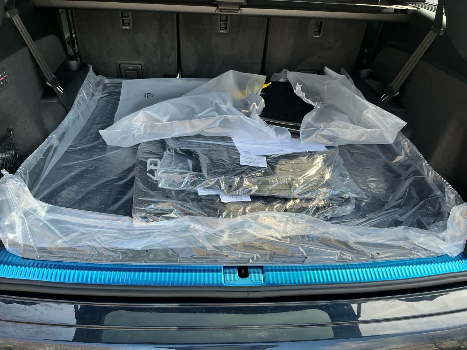 new 2026 Audi Q7 car, priced at $78,445