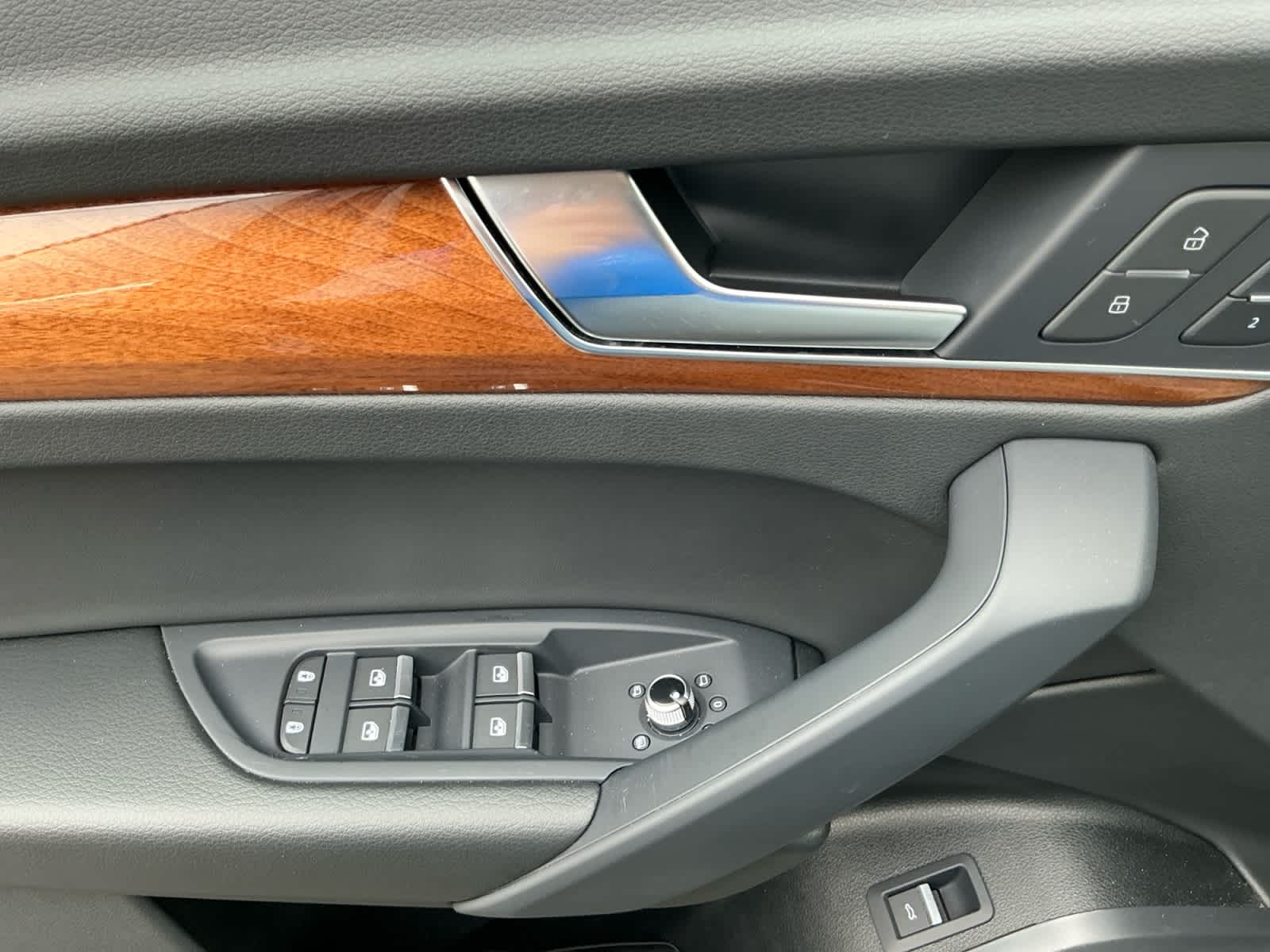 used 2023 Audi Q5 car, priced at $31,498