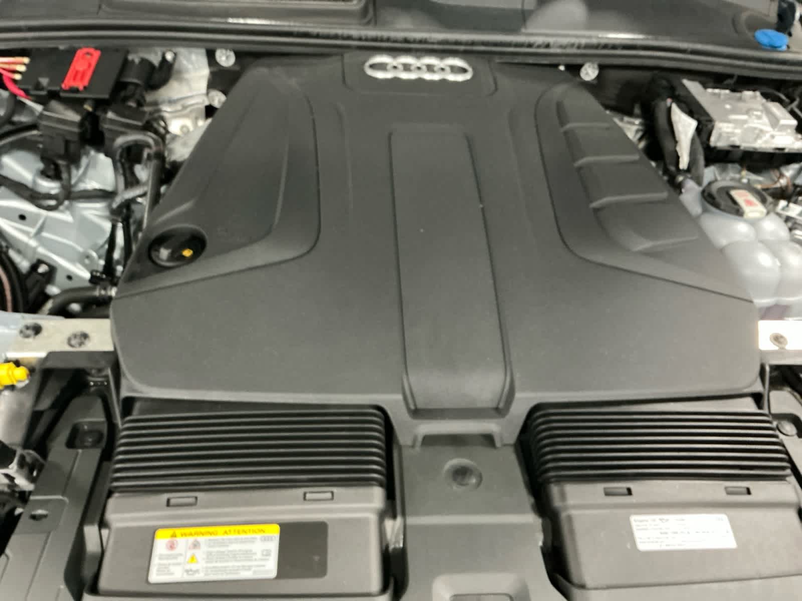 used 2023 Audi Q7 car, priced at $40,999