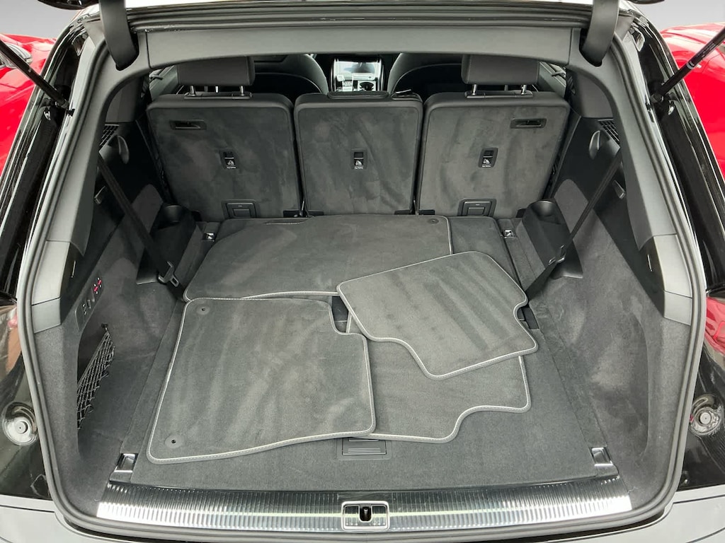 Certified 2025 Audi Q7 55 Premium SUV