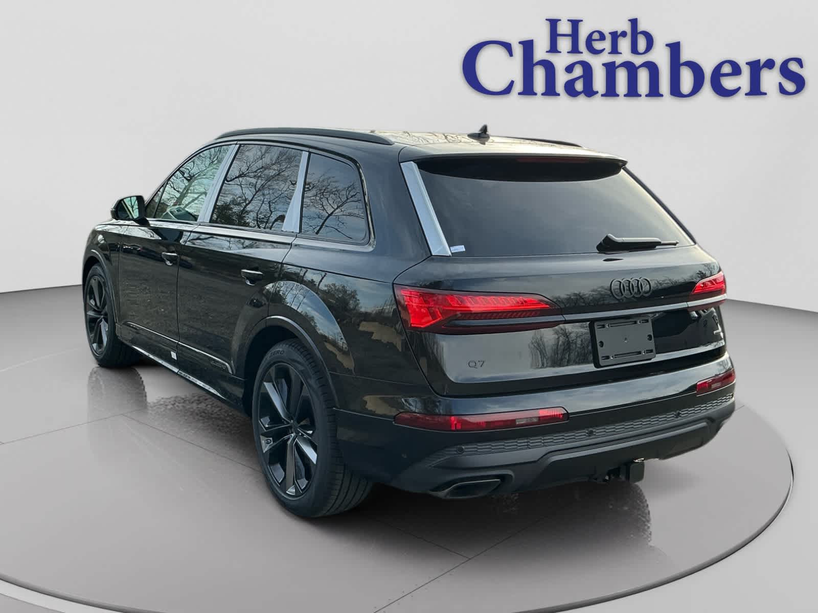 new 2026 Audi Q7 car, priced at $77,745