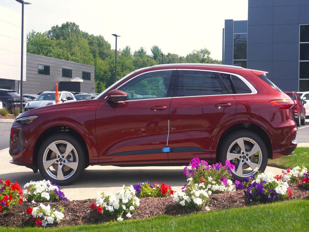 new 2025 Audi Q5 car, priced at $58,230