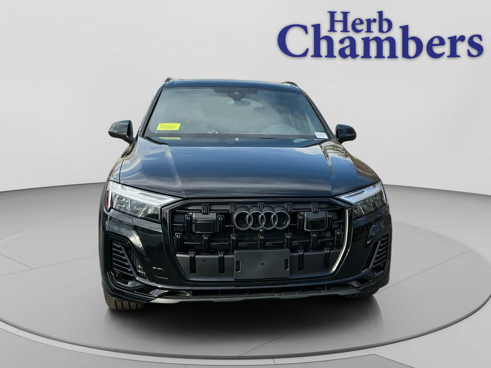 new 2026 Audi Q7 car, priced at $78,445