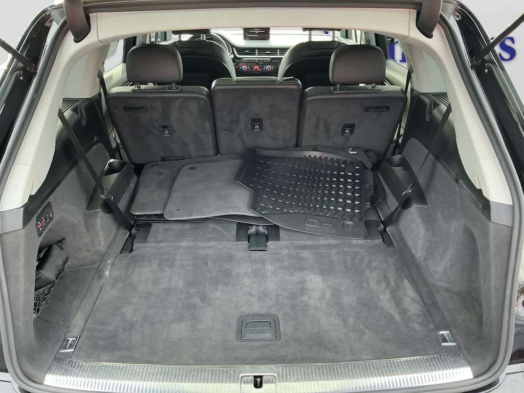 Used 2017 Audi Q7 3.0T Premium SUV