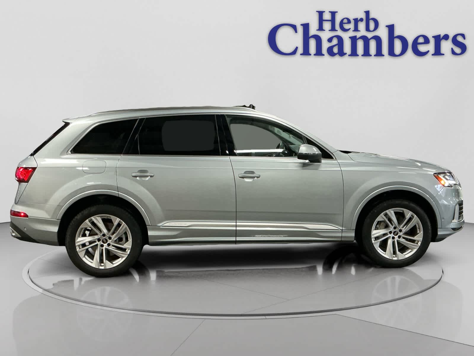 used 2023 Audi Q7 car, priced at $40,999