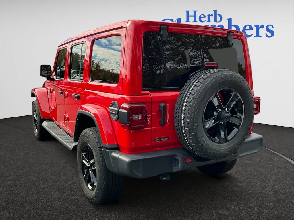 Used 2021 Jeep Wrangler Unlimited Sahara SUV