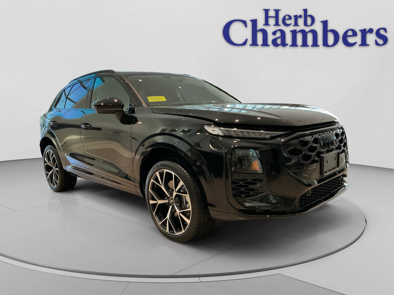 new 2026 Audi Q3 car, priced at $51,070