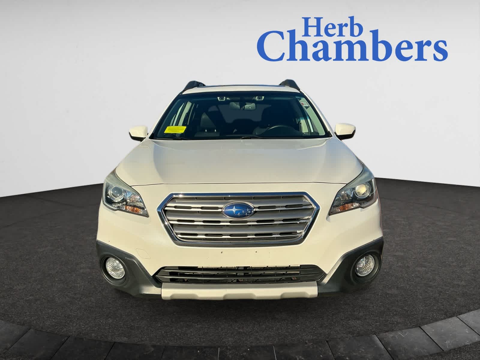 2015 Subaru Outback 2.5i Limited photo 2