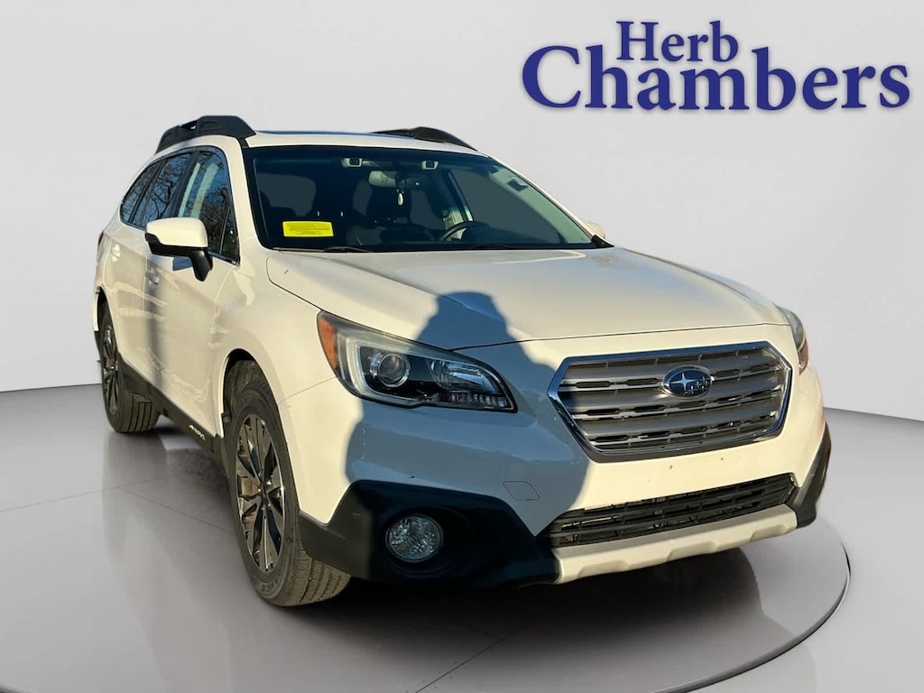 Used 2015 Subaru Outback 2.5i Limited w/Moonroof/KeylessAccess/Nav/EyeSight SUV
