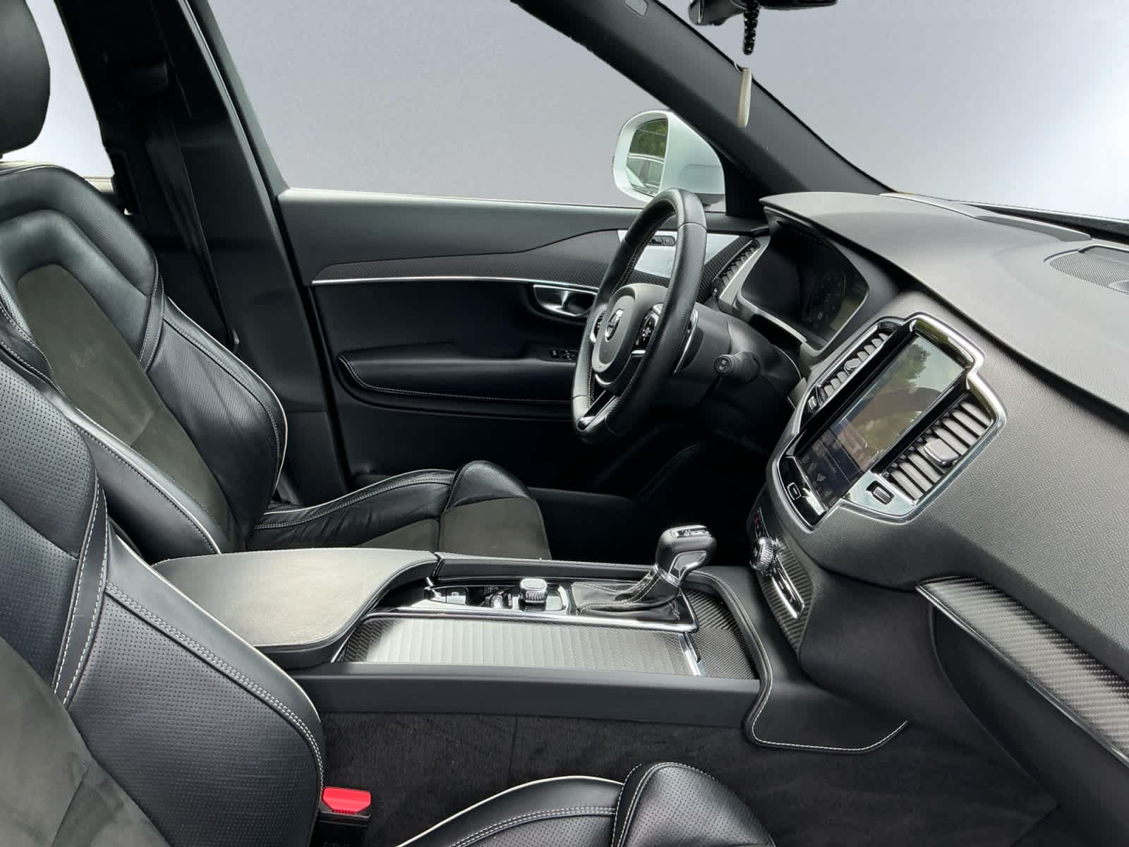 used 2018 Volvo XC90 car, priced at $17,997