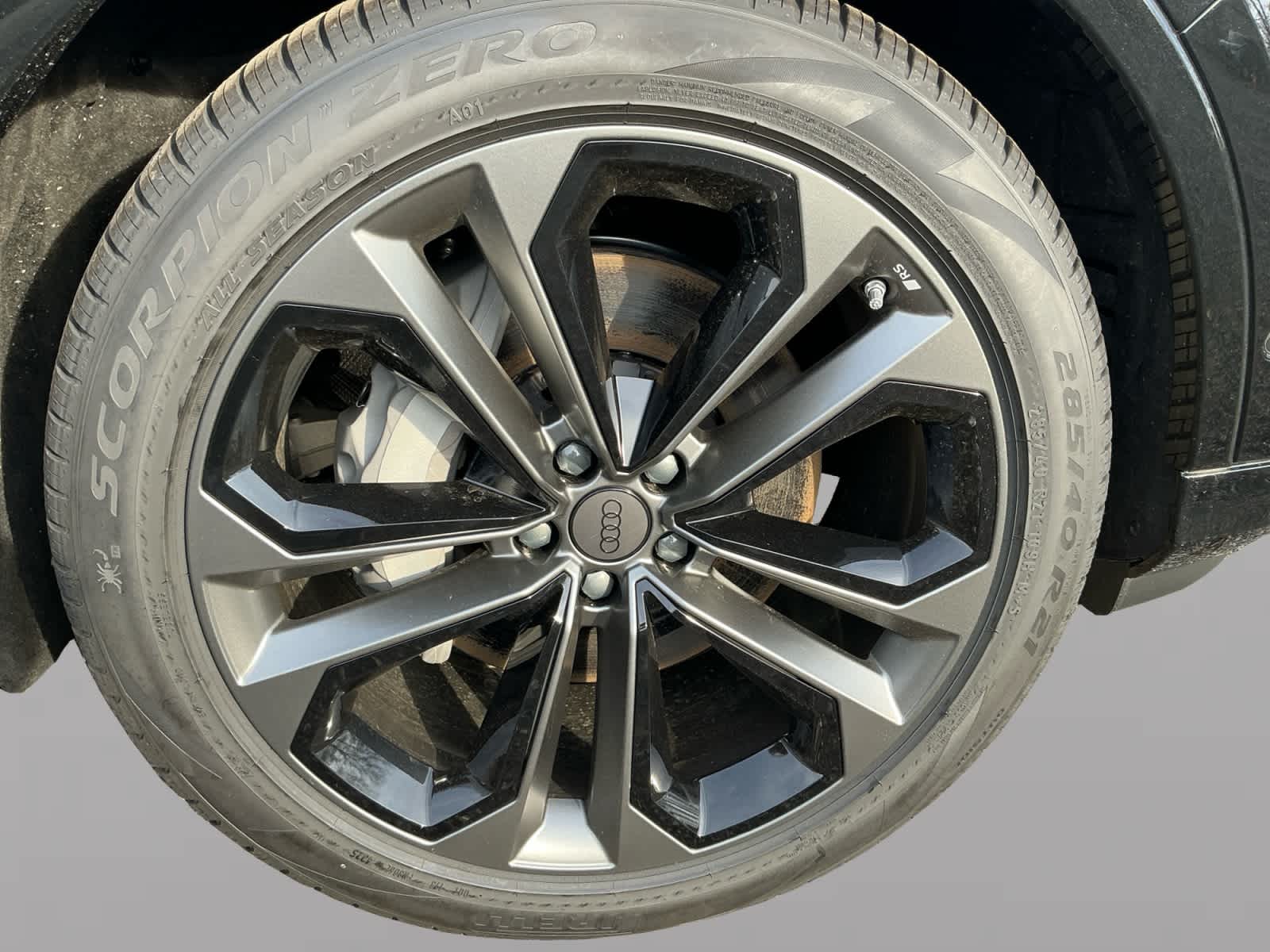 new 2026 Audi Q7 car, priced at $77,745