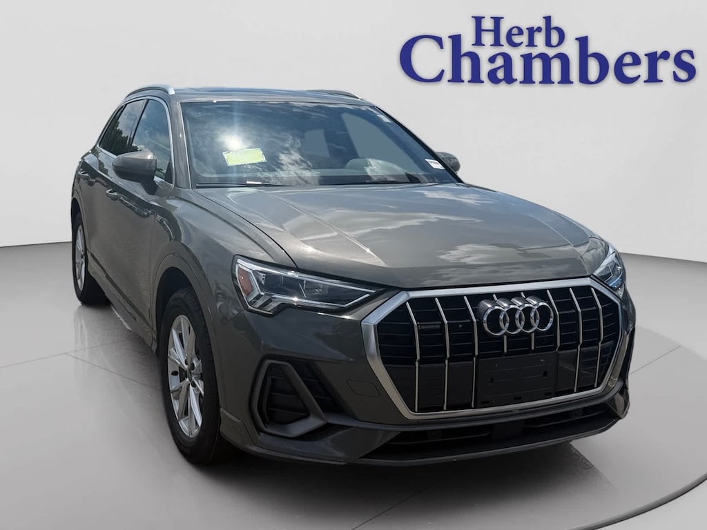 Used 2024 Audi Q3 45 S line Premium SUV