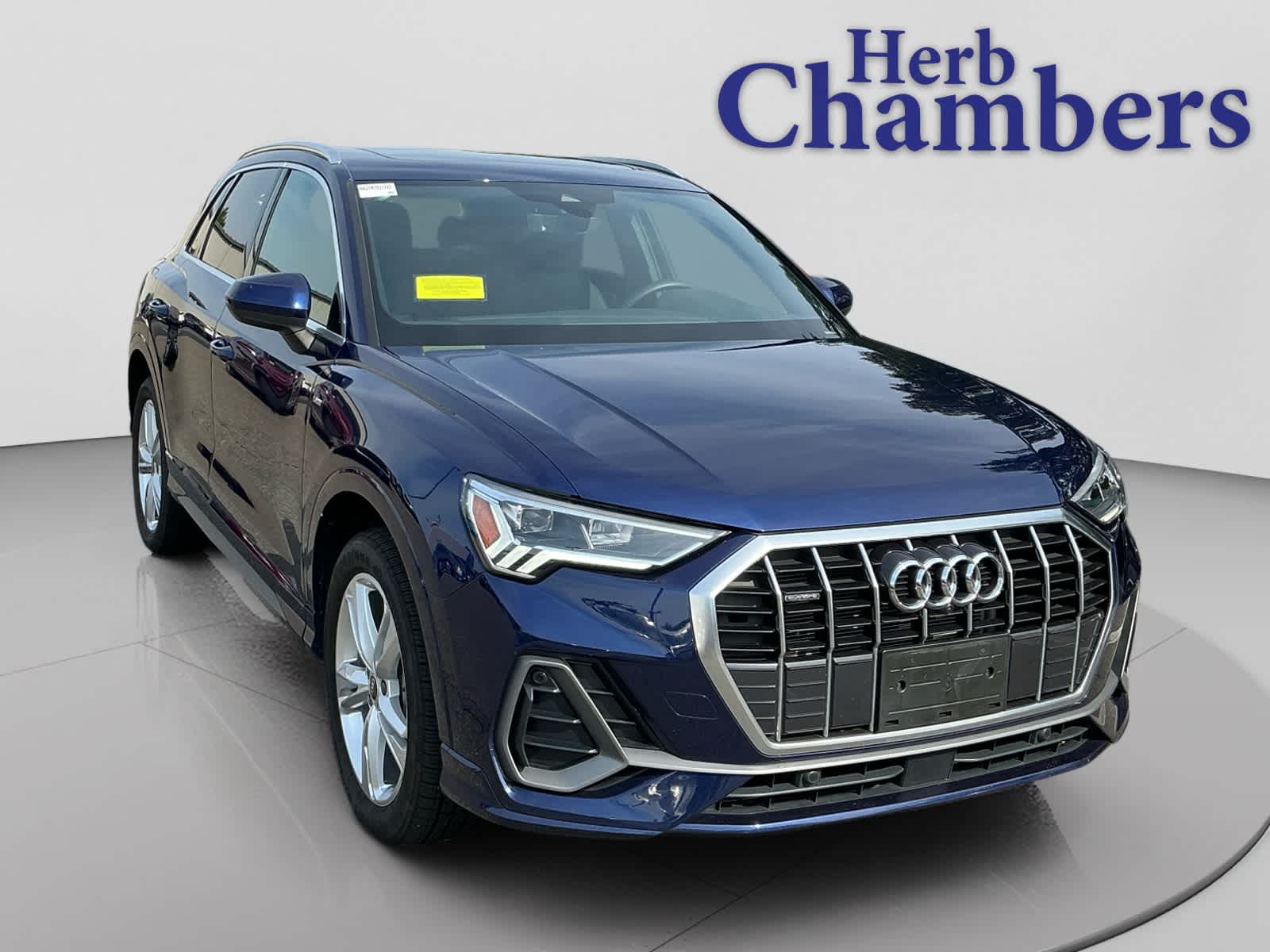 Navarra Blue 2024 Audi Q3 SUV / Crossover All-Wheel Drive Automatic
