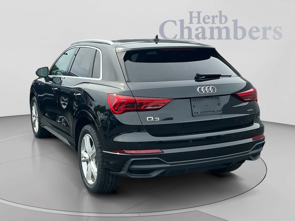 Used 2024 Audi Q3 45 S line Premium SUV