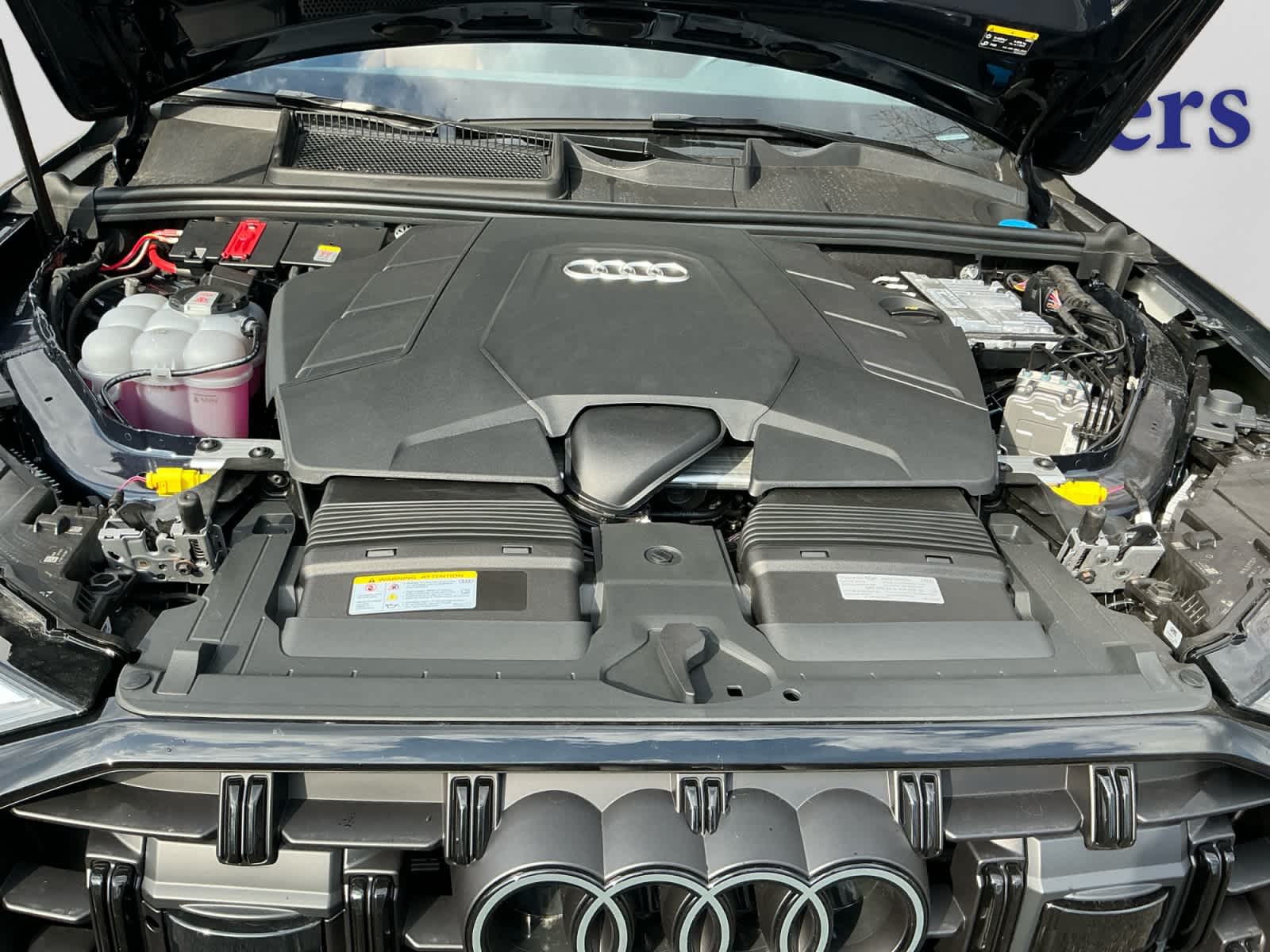 new 2026 Audi Q7 car, priced at $77,900