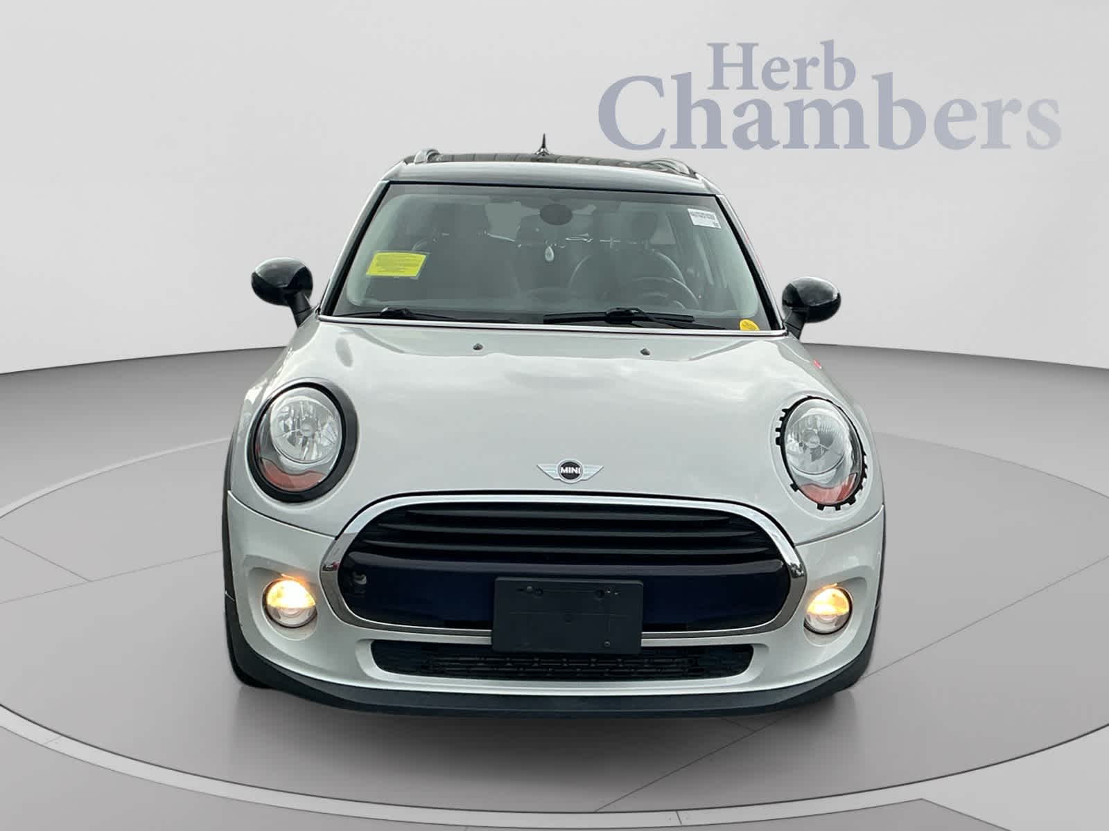Used 2016 MINI Cooper Base with VIN WMWXU1C50G2D10308 for sale in Lynnfield, MA