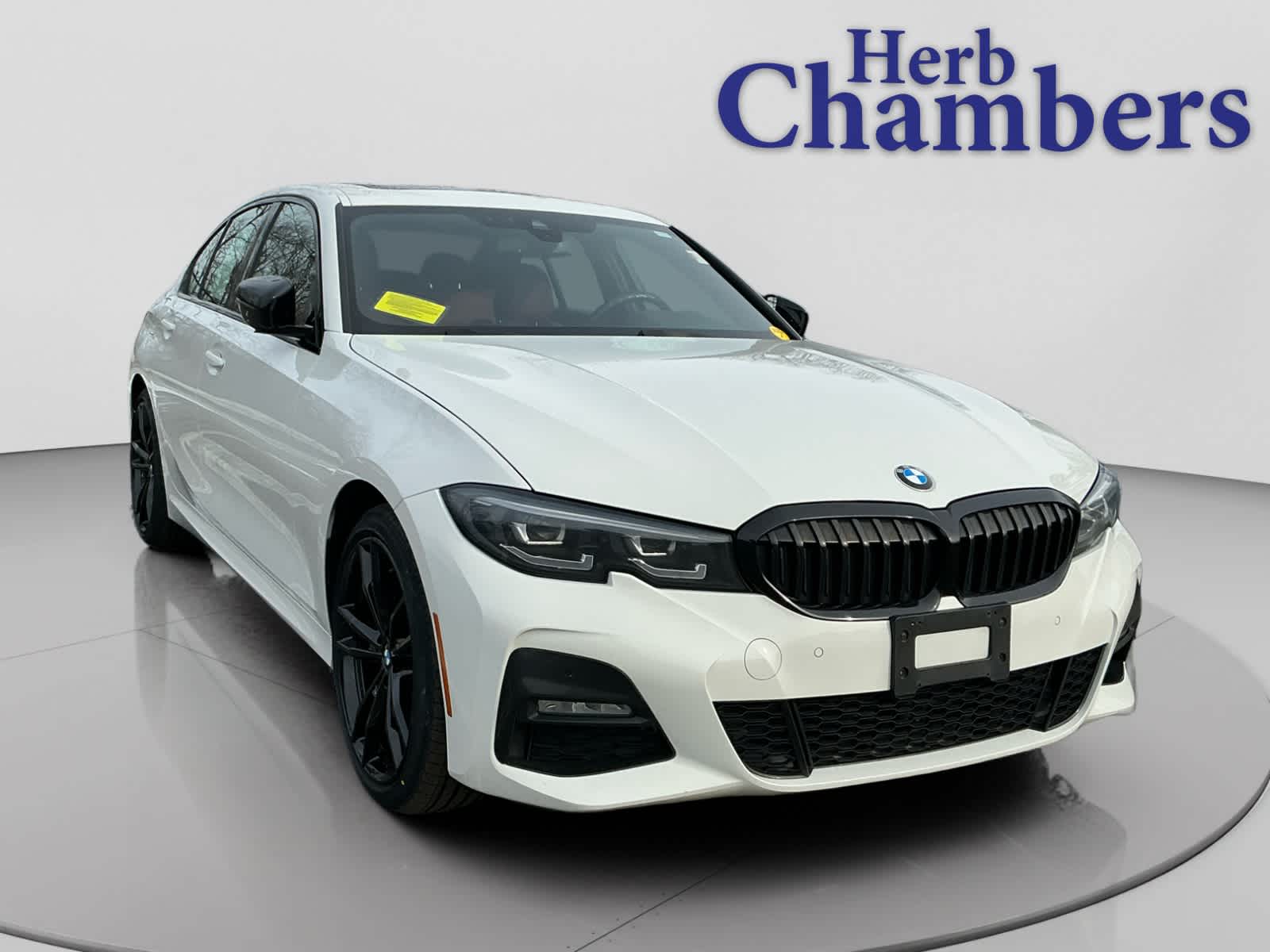 2022 BMW 3 Series 330i's photo