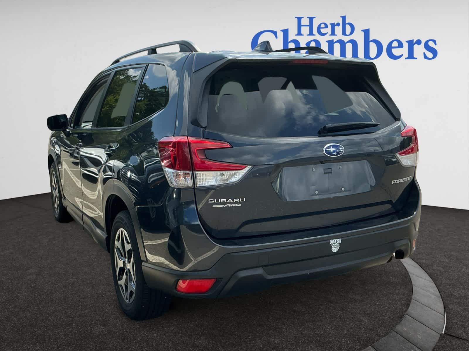 2019 Subaru Forester Premium photo 3