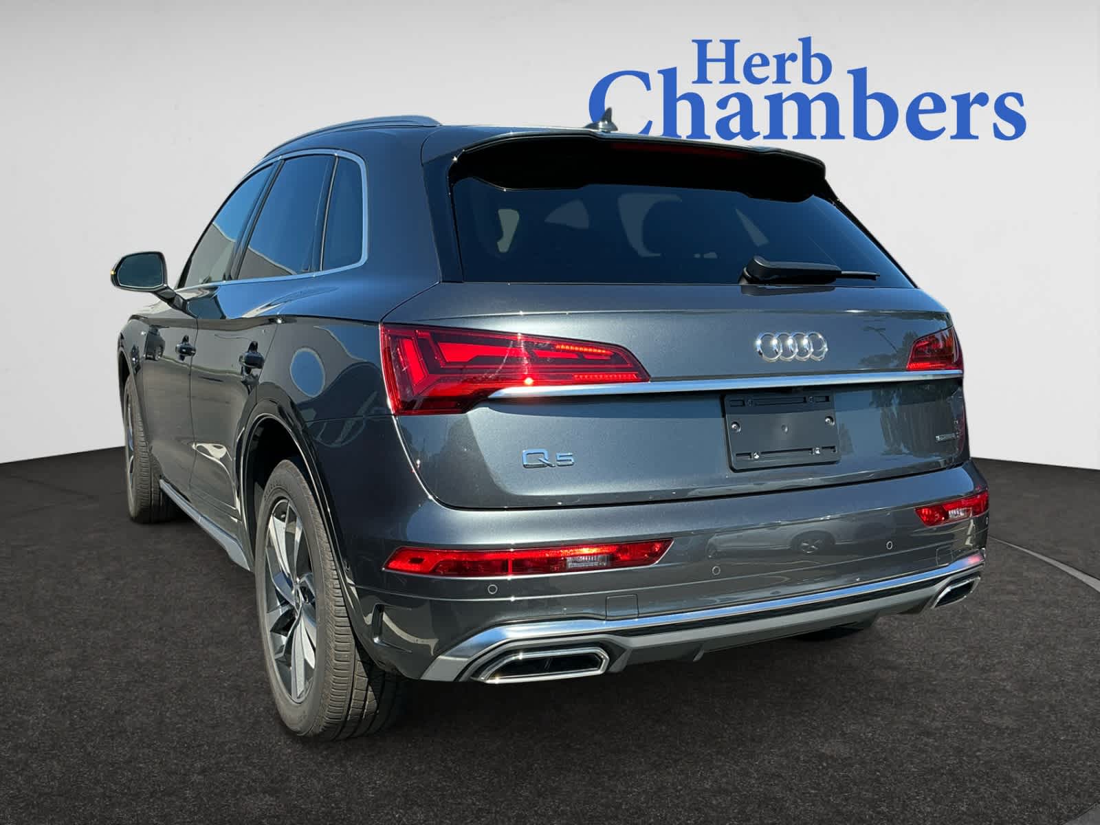 2025 Audi Q5 S line Premium Prestige photo 2