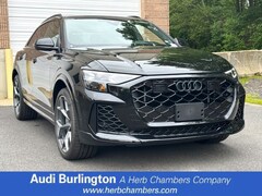 New 2025 Audi RS Q8 Performance SUV near Boston, MA