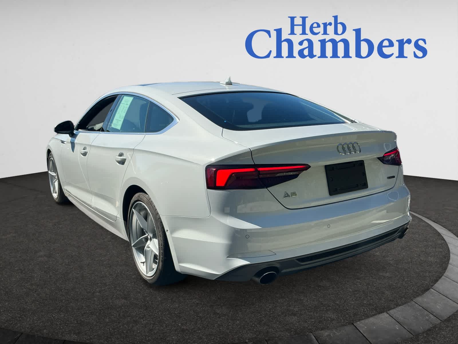 2019 Audi A5 S line Quattro Prestige photo 2