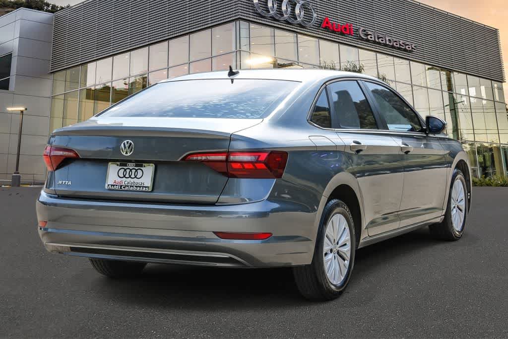 Thumbnail: 2020 Volkswagen Jetta - 4
