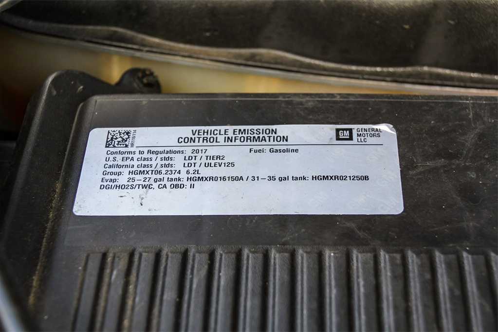 Thumbnail: 2017 Cadillac Escalade - 29